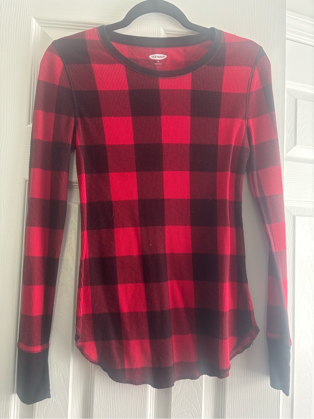 Old Navy Red & Black Buffalo Plaid Thermal Long Sleeve Top